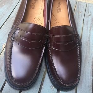 Bass Weejuns Burgundy Wine Cordovan Colored